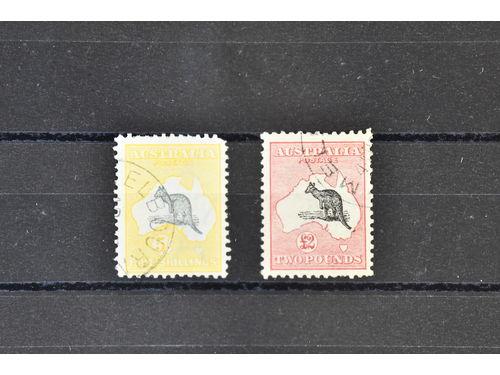 Australia. Collection on very fine hom meade leavs mostly used 1913–34. Fine range of Kangaroos and George V with different shades, wmk up to £2. Also a fine section officials and dues. Please see a selection of scans at www.philea.se. Mostly fine quality.