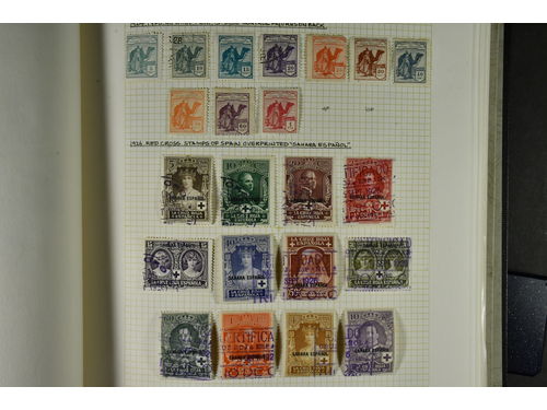 Spanish colonies. Collection ★/⊙ 1906–75 in album. Spanish Morocco and related areas, clean and unusually comprehensive with better stamps and sets, starting with Cape Juby incl several sets to 10pts, Ifni with many values, Spanish Sahara / Rio de oro with 1907 set and 1906 surcharge, 1919 +1921 set to 10pts, La Aguera, 1926 Red Cross and more incl an extensive modern section to 1975, various local issues like Marrakech, Tangier, Agadir, Spanish post offices (Marruecos, Tangier) with a wealth of stamps and sets etc. A collection to be recommended. Fine quality.