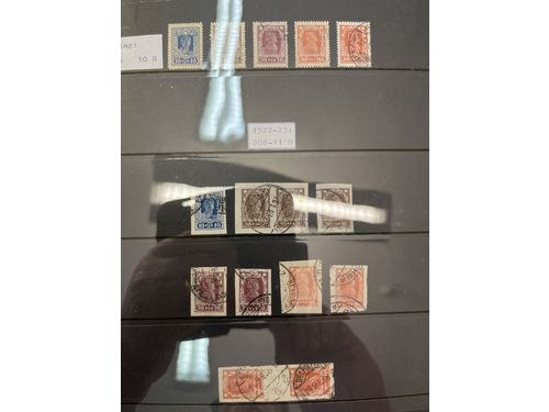Soviet Union. Collection/accumulation used 1922–1991 in visir album. Interesting definitives.