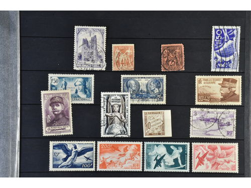 EUROPE. Accumulation ★★/★/⊙ classics–1960 on 16 stockbook leaves. Interesting potpurri with medium priced–better stamps and sets and also s/s. E.g. good Switzerland, Russia, Norway and Yugoslavia (e.g. two Tito s/s xx). The entire lot is presented at www.philea.se. Mostly fine quality.