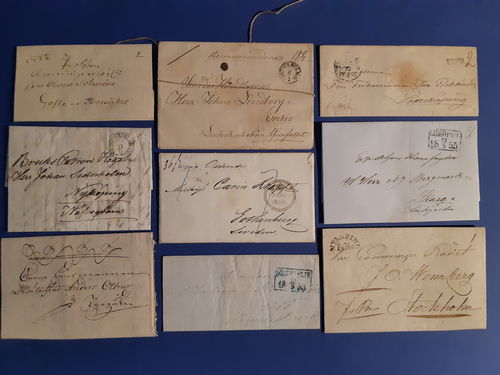 Sweden. Prephilately, accumulation 1740s–1870s in small box. About 35 crown post letters with coils (all from the same correspondence), early free letters, ordinary cancellations, cancel KKA (Kungliga Krigsakademin), etc. Ex. Zetterberg. Somewhat mixed quality. (100)