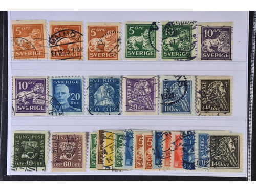 Sweden. Used 1920–1936. Coil stamps. All different, e.g. F 141bz, 142Abz+Acc, 143Acc, 144Acc, 145E+Ecx, 151Cbz, 152Acx, 153, 154bz, 155bz, 159bz, 162cx. Mostly good quality. F SEK 6915 (27)