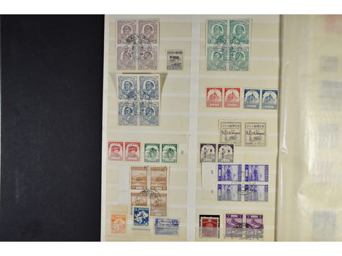 Japan, military occupation. ★★/★/⊙. Small lot of 52 stamps Malaya, Philippines and Burma. Some better. The entire lot is presented at www.philea.se.
