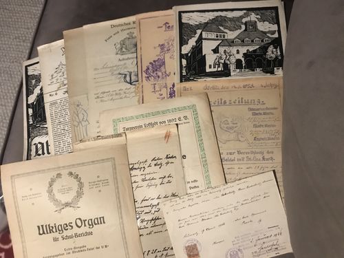 Documents, Germany. Lot with various documents ca 1920–1960 incl. some telegrams and two school atlases, etc. (45).