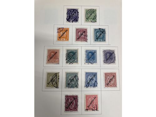 Austria. Collection used 1945–1996 in album without stamp mounts Fine quality. (600)
