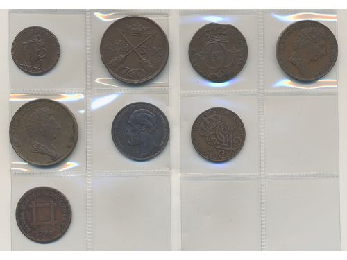 Coins, Sweden. Lot. Karl XII–Gustav V. Eight copper/bronze coins. E.g. 1 skilling 