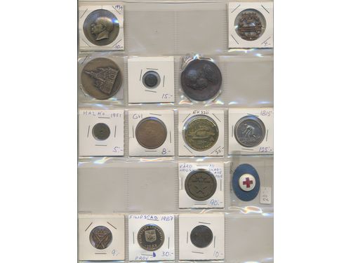 Miscellaneous, Sweden. Medals and tokens in two albums. Please inspect!  .