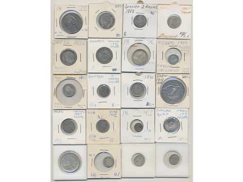 Coins, ALL WORLD. One box with 41 silvercoins, 1800–1900s, mixed quality.