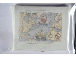 Iceland. Facit 799–800B ★★, 1992 Europa, discovery of America. 100 sheets in packet. …